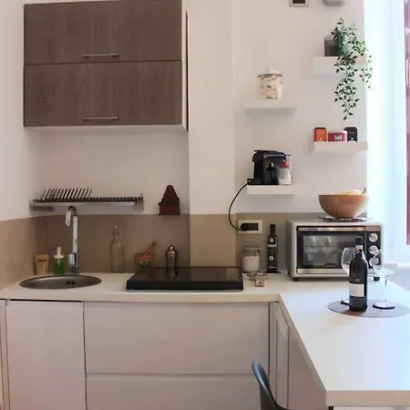Apartment Romantica Cenisio *